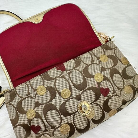 *SOLD* Vintage Coach Secret Admirer Large Flap Wristlet + Bonus Strap Extender - Picture 14 of 16